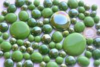 Glasnuggets grün Mix opak in 3 Größen 10-44 mm, 230g, ca. 75 St.