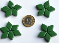 Mosaiksteine Raute grün ca. 11x18mm 36 gr. ca. 22 St.